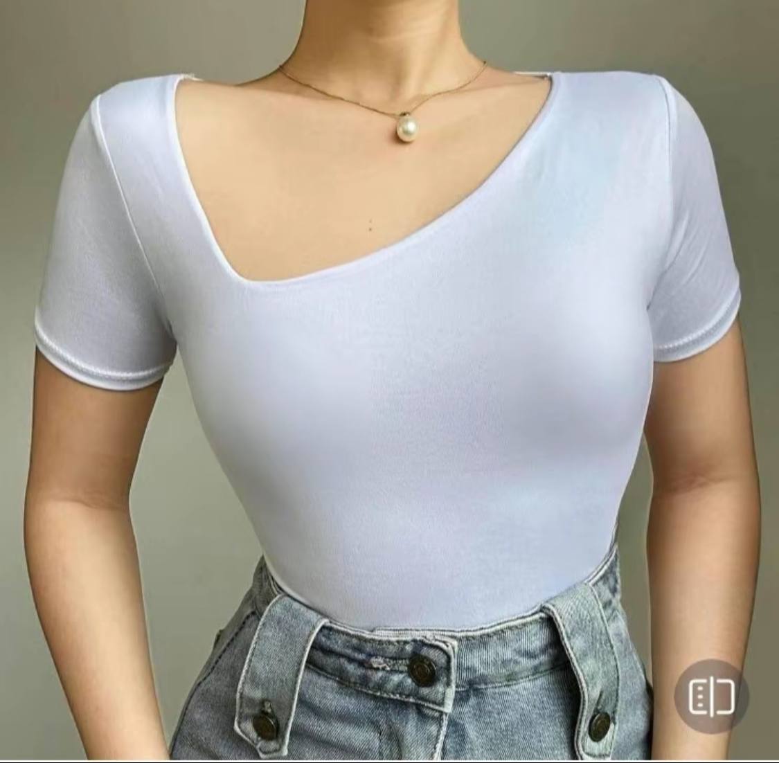 ZIG Crop Top- Body hugging top