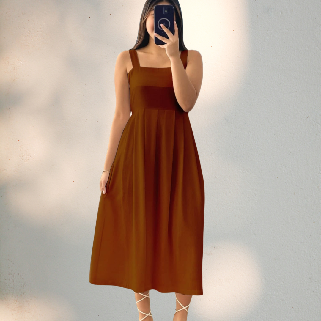 Julia-Inspired Pleated Dress – Effortless Grace with a Classic Touch